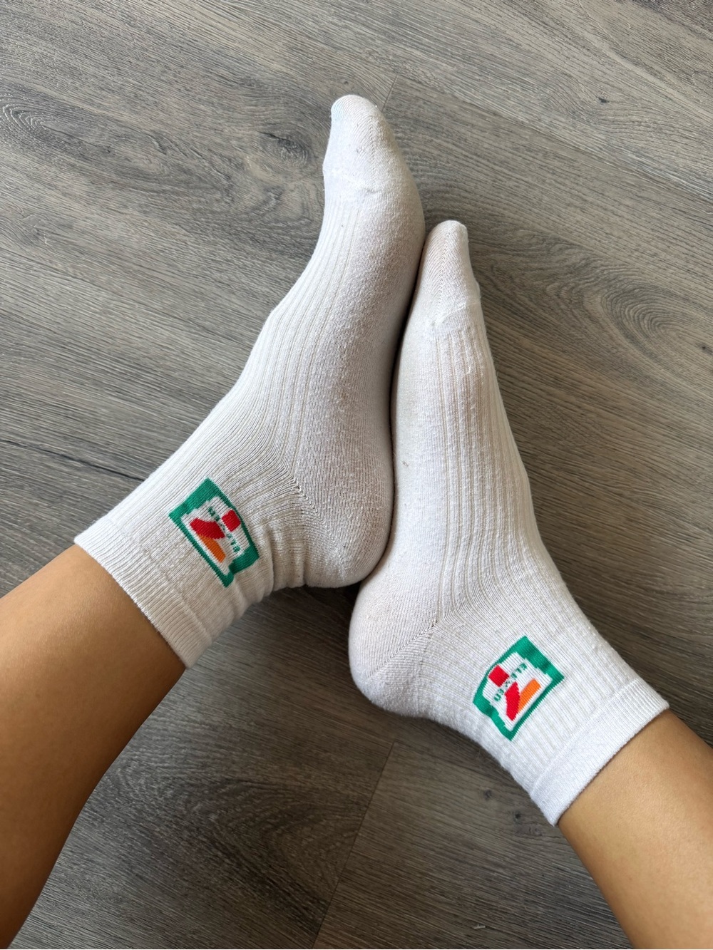 Convenient Store Quarter Crew Socks